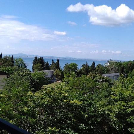 Family Нouse -Нotel Asai Ravda Esterno foto